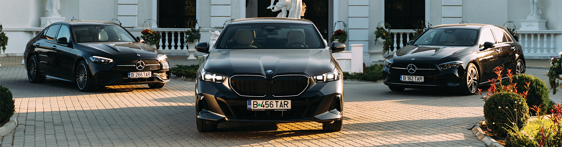 Descopera flota <br/><strong>TIRIAC AUTO RENT</strong>